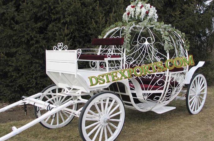 Wedding Beautiful White Cinderella Carriage