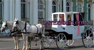 Wedding Beautiful Covered Carriage For Sale