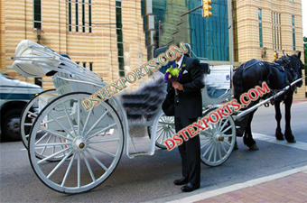 Horse Drawn Wedding Carriage For Suppliers