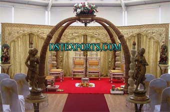 Elegent Wedding Elephant Trunk Pillars Mandap