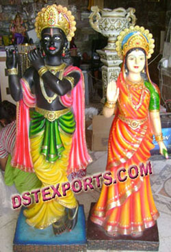 Radha  Krishan  Welcome Statue