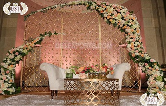 Attractive Candle Wall Backdrop for Wedding