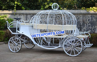 Elegant White Cinderella Horse Carriage