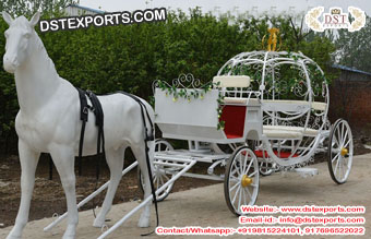 Wedding Photography Carriage & Horse Statue
